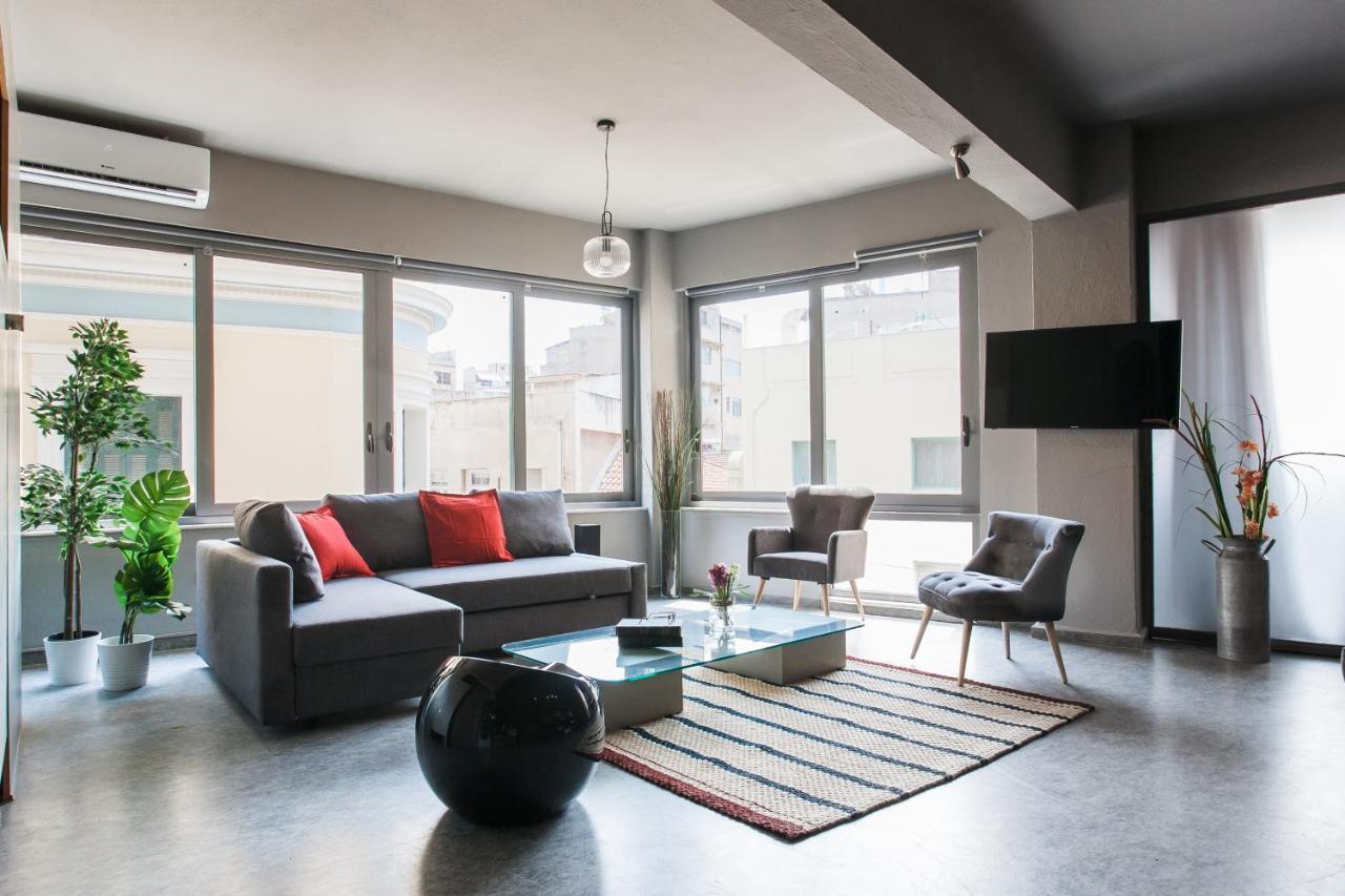 Artists' Favorite Spacious Loft Near Acropolis!! Афины Экстерьер фото